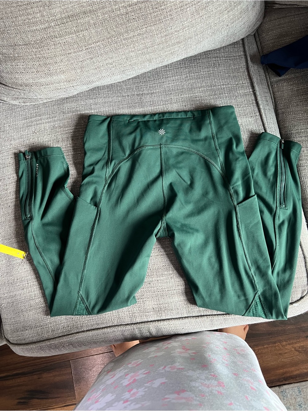 Athleta Forest Green Ultimate Run 7/8 Tight